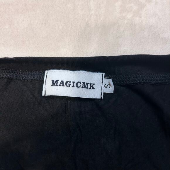 MagicMK Black V-Neck Tank Top - Size Small - Picture 6 of 6